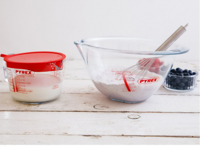 264P000/7046 Кружка мерная с крышкой 1л Pyrex